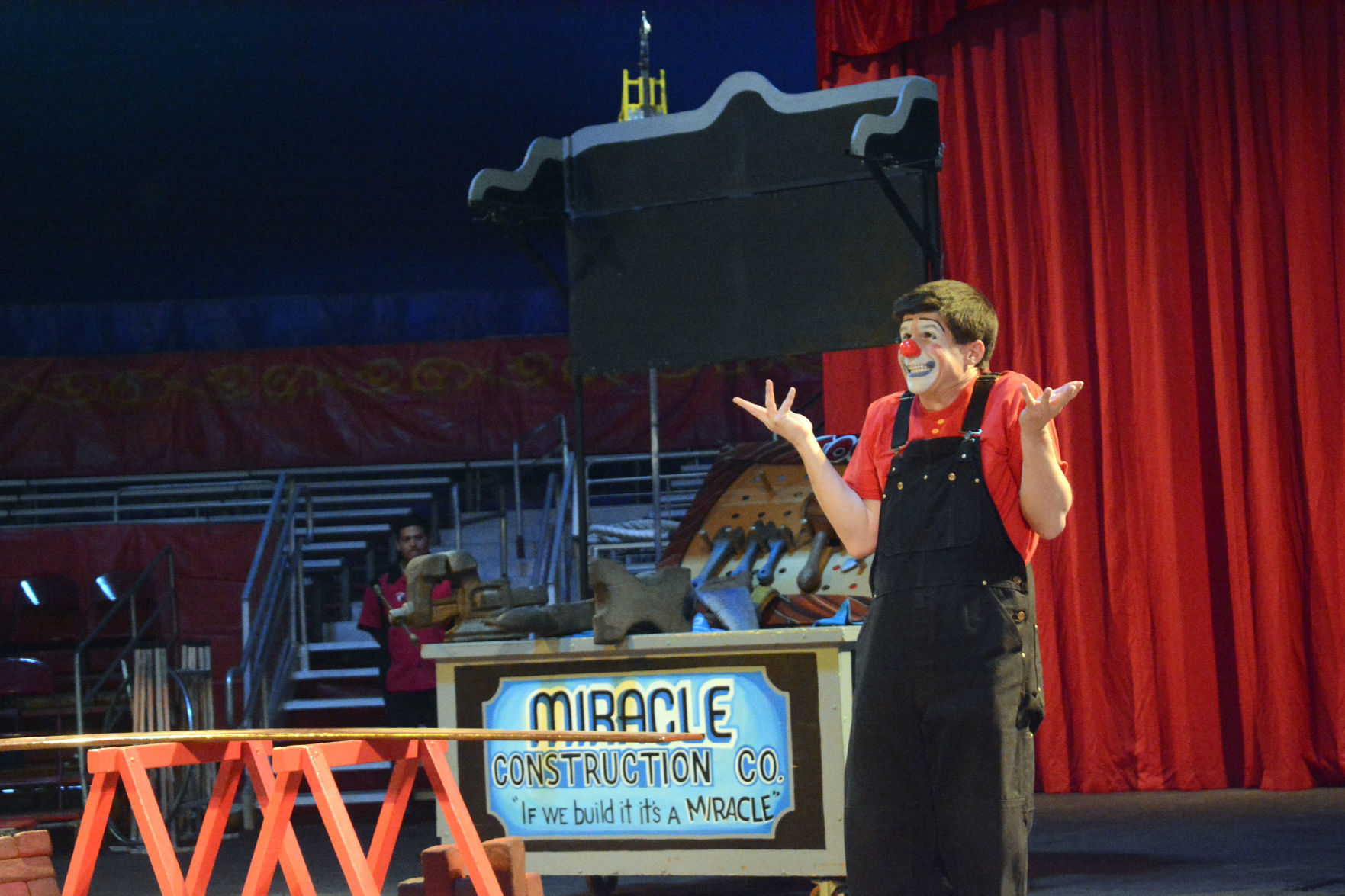 051918-bara-news-circus12